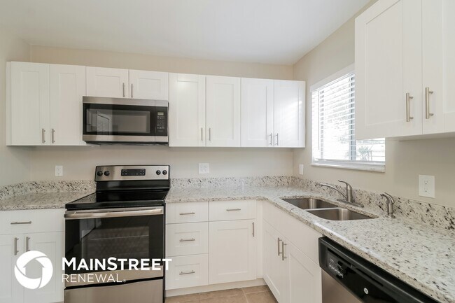 Building Photo - 1550 Massa St