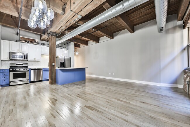 Foto del edificio - 1500 W Monroe St