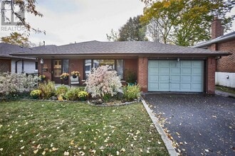 Building Photo - 15 Pylon Pl