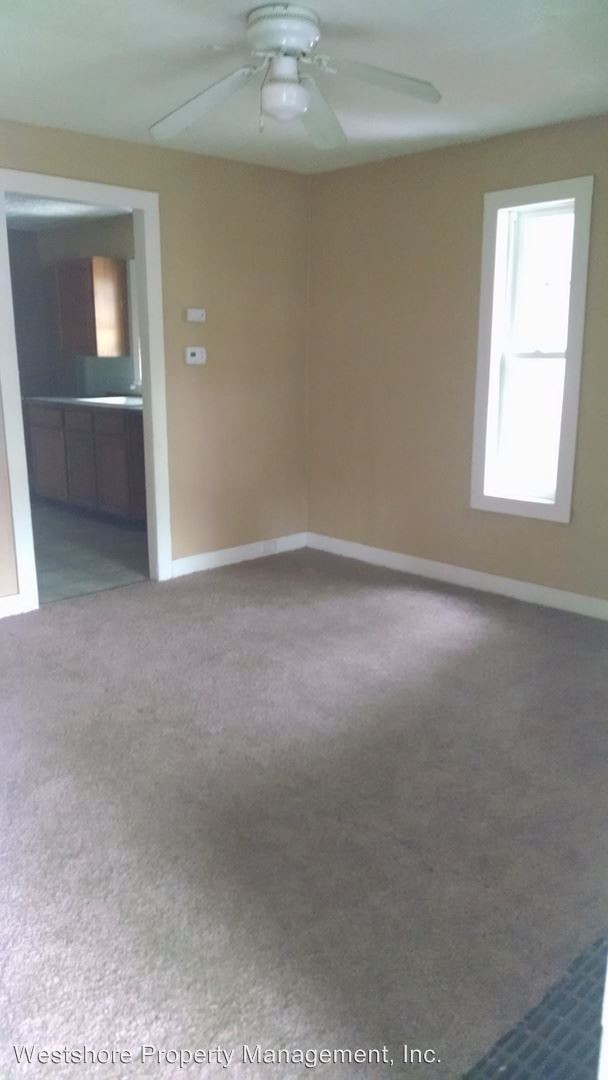 Building Photo - 2 br, 1 bath House - 3237 Waalkes St.