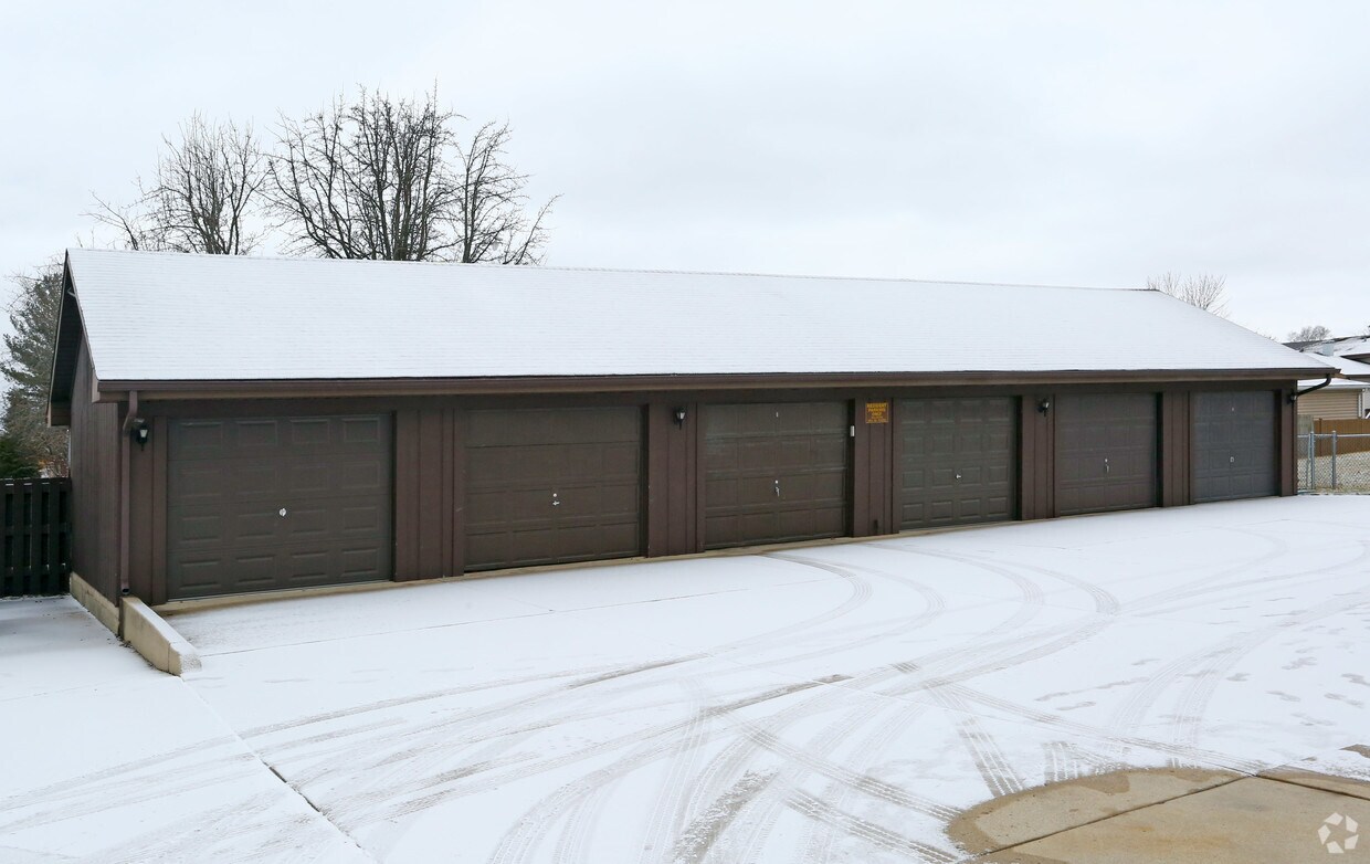 Foto del edificio - 767 Lippert Ln
