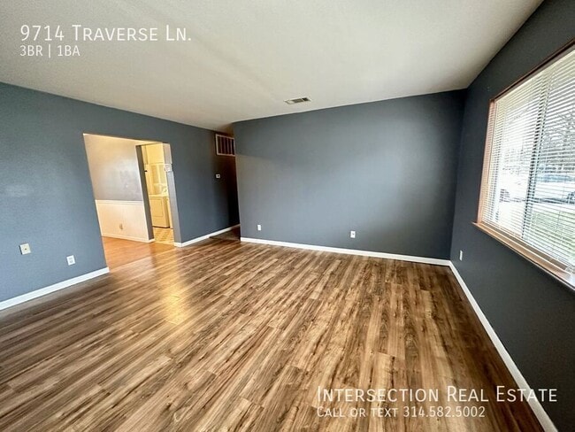 Foto del edificio - 9714 Traverse Ln