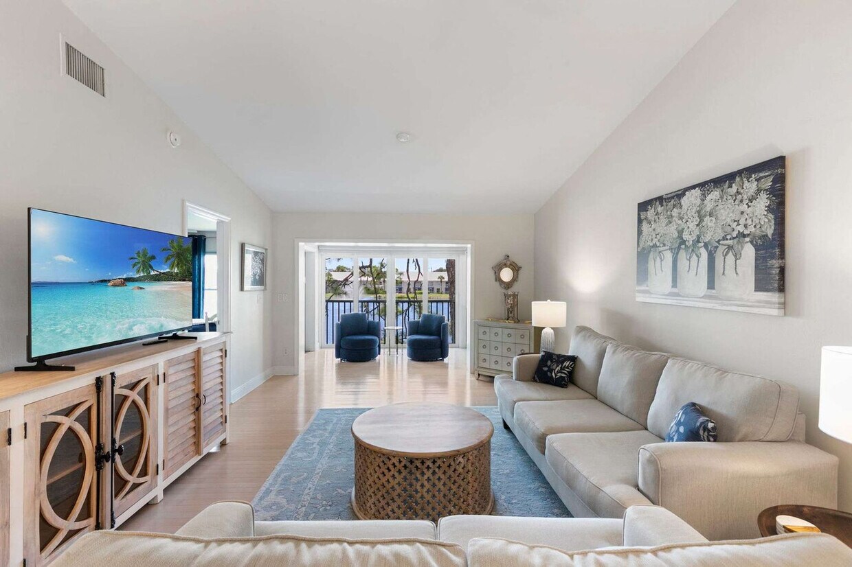 Foto principal - 893 Gulf Pavillion Dr
