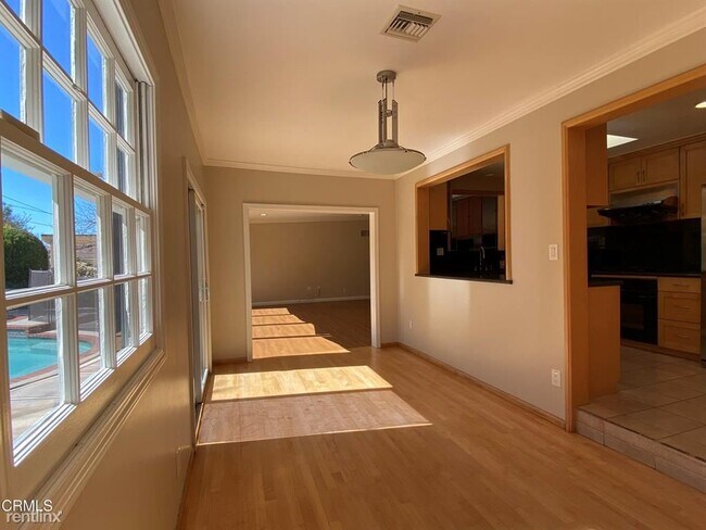 Foto del edificio - 3 br, 2 bath House - 1730 Sharon Pl