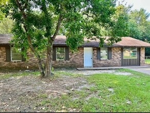 Building Photo - 322 Tandy Dr