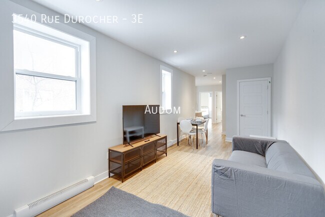 Photo du bâtiment - 3540 Rue Durocher