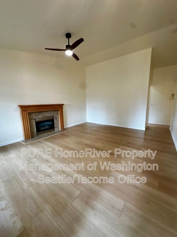 Building Photo - 23121 37th Ave E