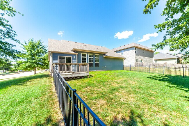 Foto del edificio - 7416 Rosedown Dr