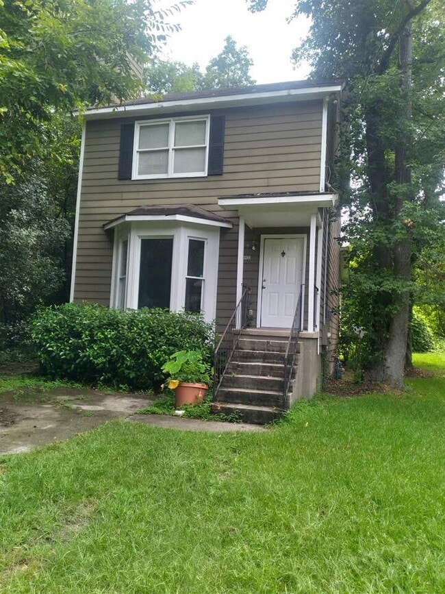Building Photo - 4433 Azalea Dr