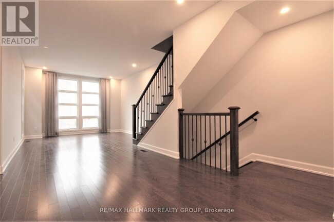 Building Photo - 45 Des Oblats Ave