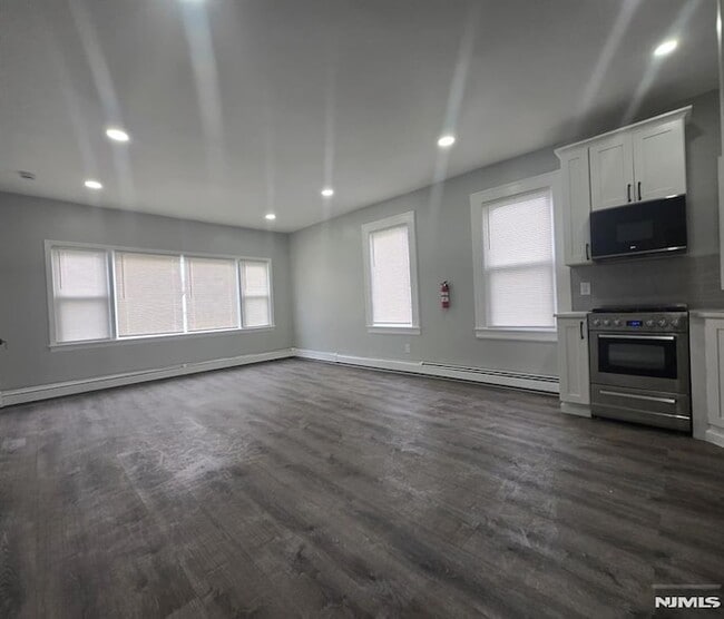 Foto del edificio - 36 Garfield Pl