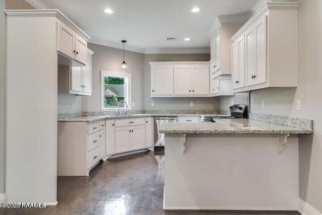 Building Photo - 1062 Timber Trails Rd