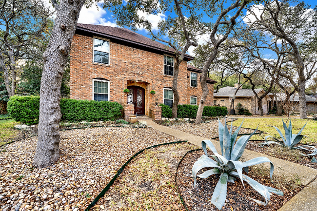 Building Photo - 8606 Cheviot Heights