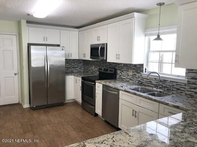 Building Photo - 207 Solano Cay Cir