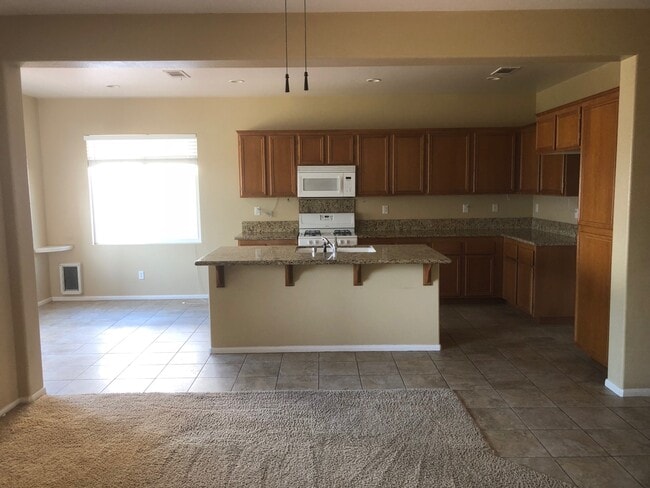 Building Photo - 62555 S Starcross Dr