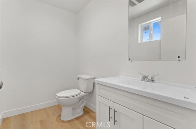 Building Photo - 703 W 80th St
