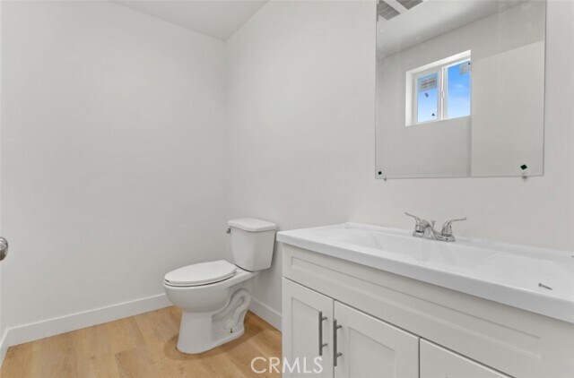 Foto del edificio - 703 W 80th St