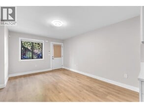 Building Photo - 2240 Brookmount Ave