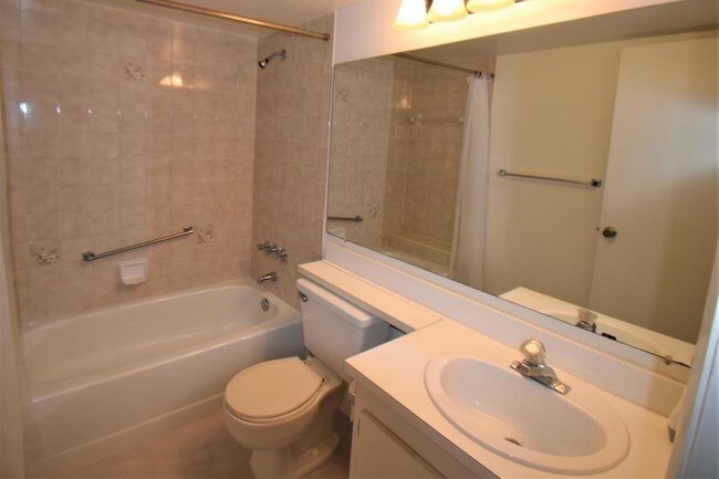 Foto del edificio - 2/2 Condo in Pine Ridge