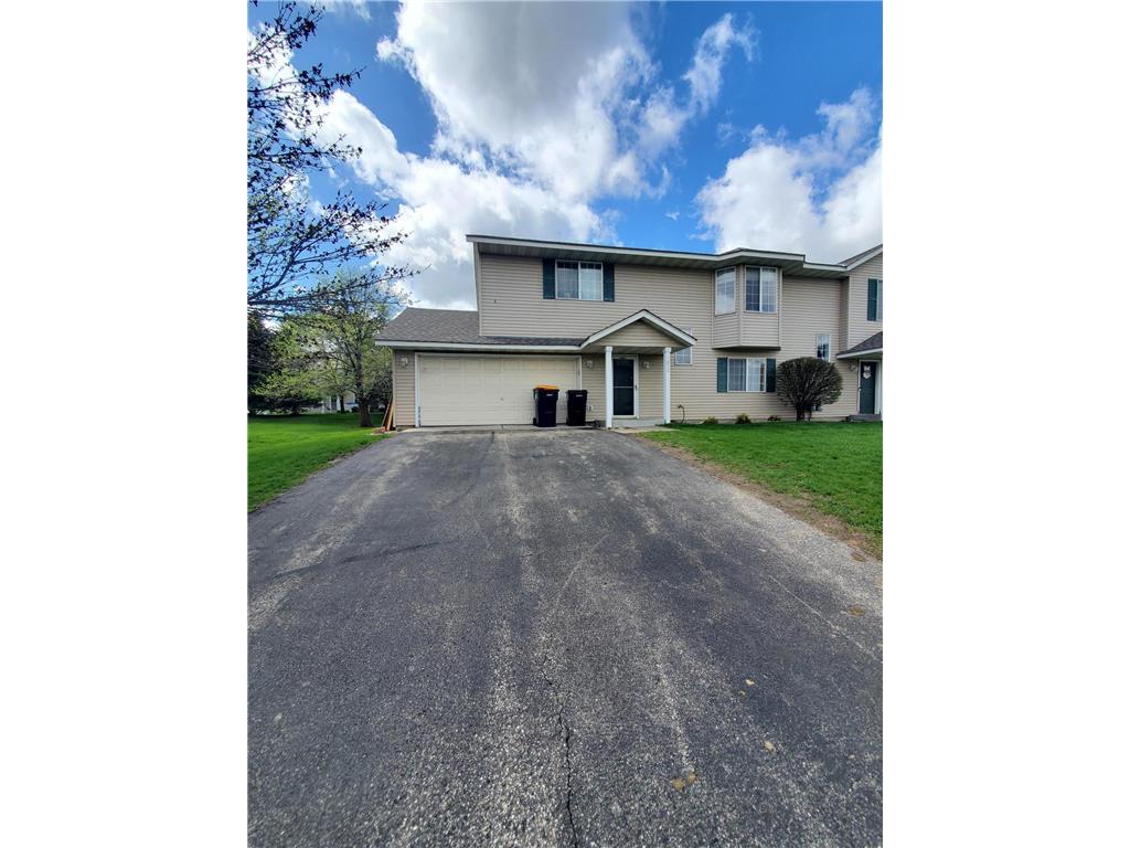 1852 Downing Ave, Shakopee, MN 55379 Townhome Rentals in Shakopee MN