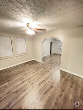 Building Photo - 1301 Adams St