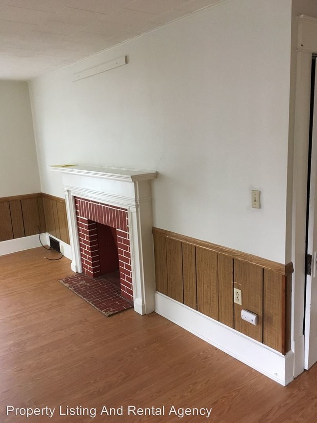 Building Photo - 350 1/2 Carolina Ave