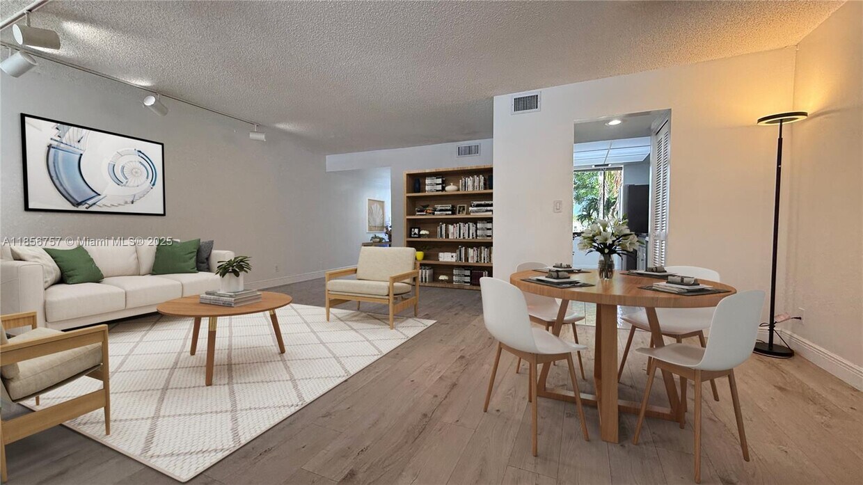 Foto principal - 3309 Bridgewood Dr
