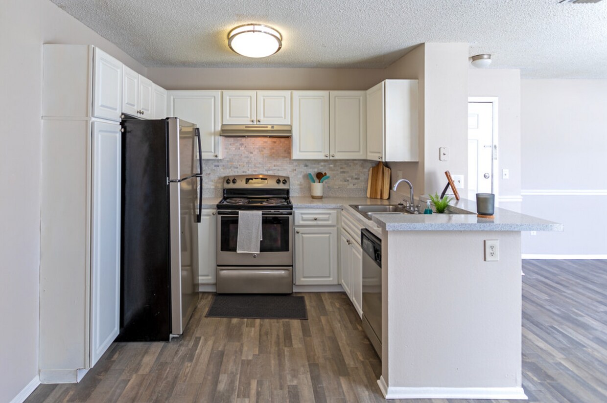 Creekbridge Crossing Apartments 1002 Creekridge Rd Brandon, FL