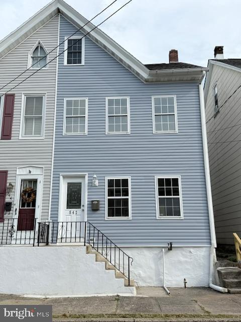 Building Photo - 542 Spruce St