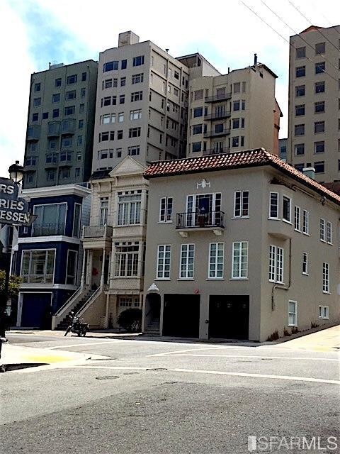 Primary Photo - 1899 Green St