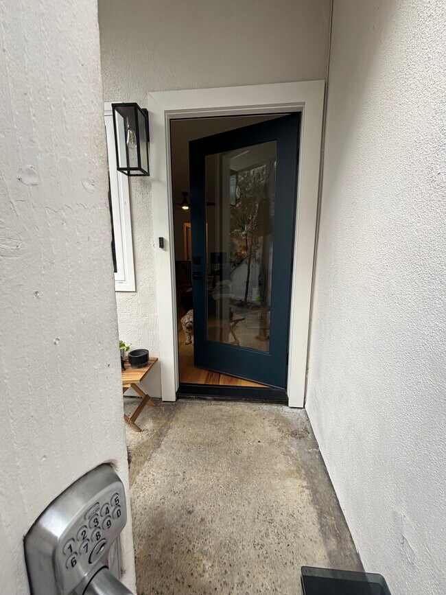 Foto del edificio - 413 14th St