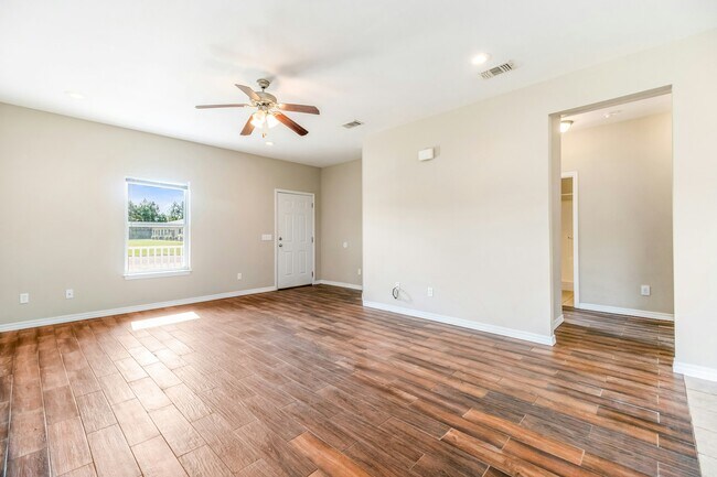 Foto del edificio - 7412 Harvest Village Ct