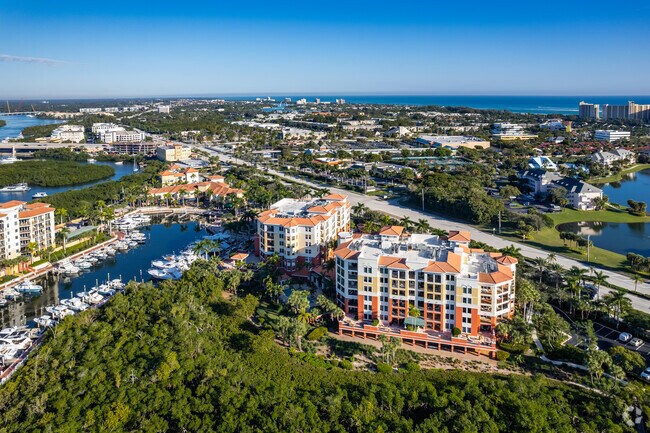 500 S la autopista US 1 - Jupiter Yacht Club