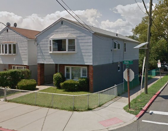 Foto del edificio - 35 Waldo Ave