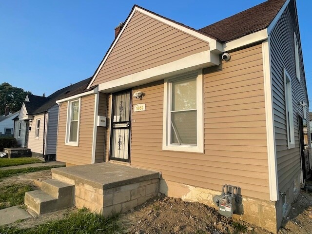 Foto principal - 9030 Ashton Ave