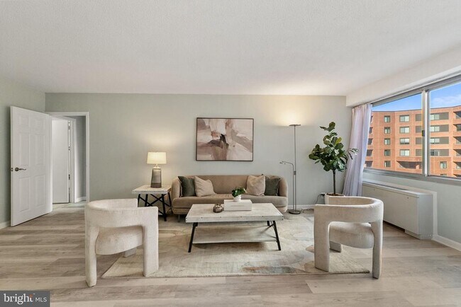 Foto del edificio - 4515 Willard Ave