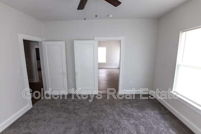 Foto del edificio - 1525 Proctor Ave