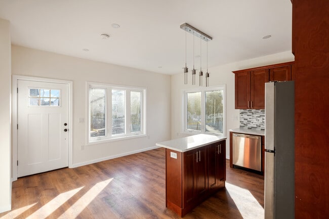 Building Photo - 55 Mercer St