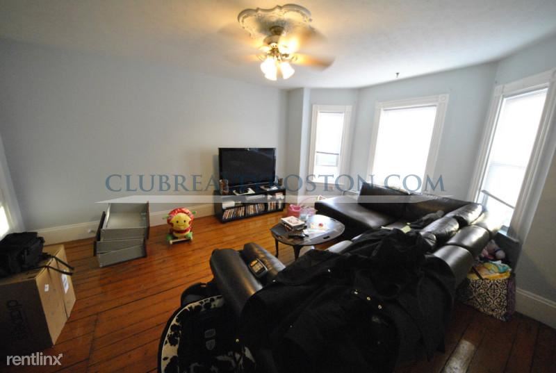 Primary Photo - 250 Cypress St