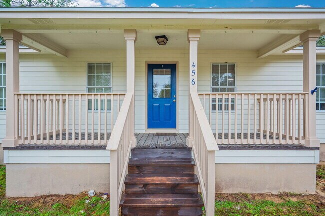 Foto del edificio - 456 Kings Lake Blvd