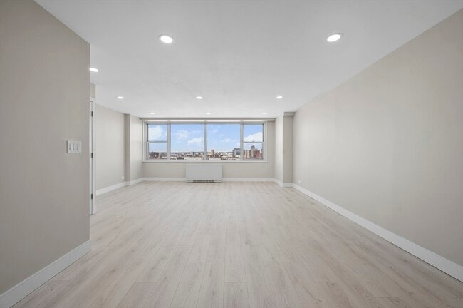 Building Photo - 151 Tremont St