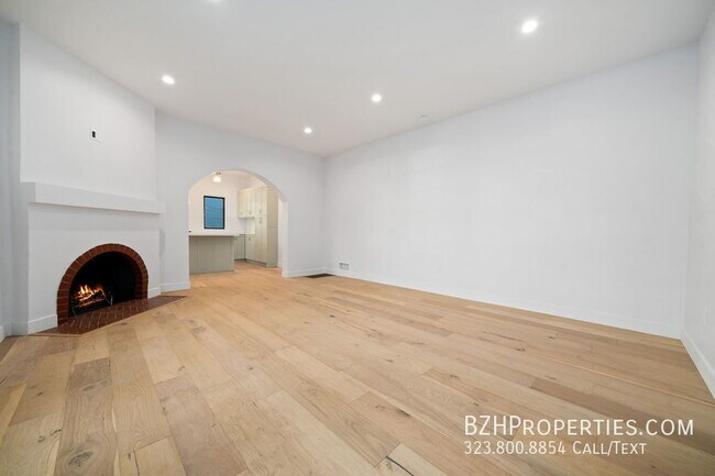 Foto del edificio - 8014 4th St