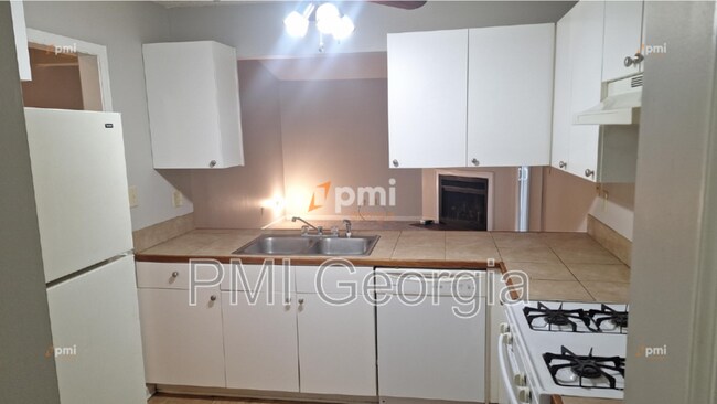 Foto del edificio - 1205 Oakplace Dr SW