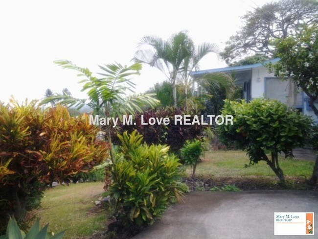 Building Photo - 77-327-327 Sunset Dr