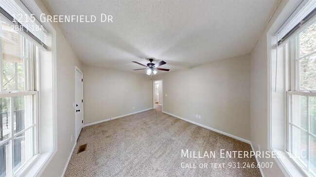 Building Photo - 1215 Greenfield Drive