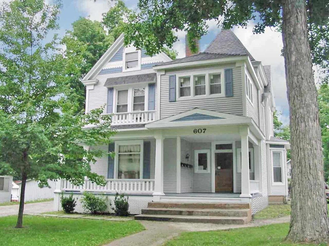 Primary Photo - 607 S Wayne St
