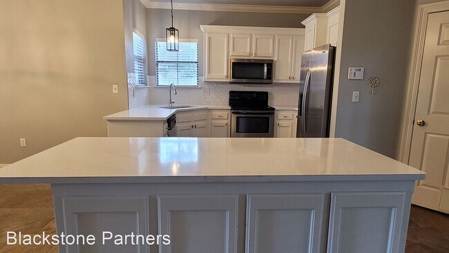 Building Photo - 3 br, 2 bath House - 305 Lake Worth Dr