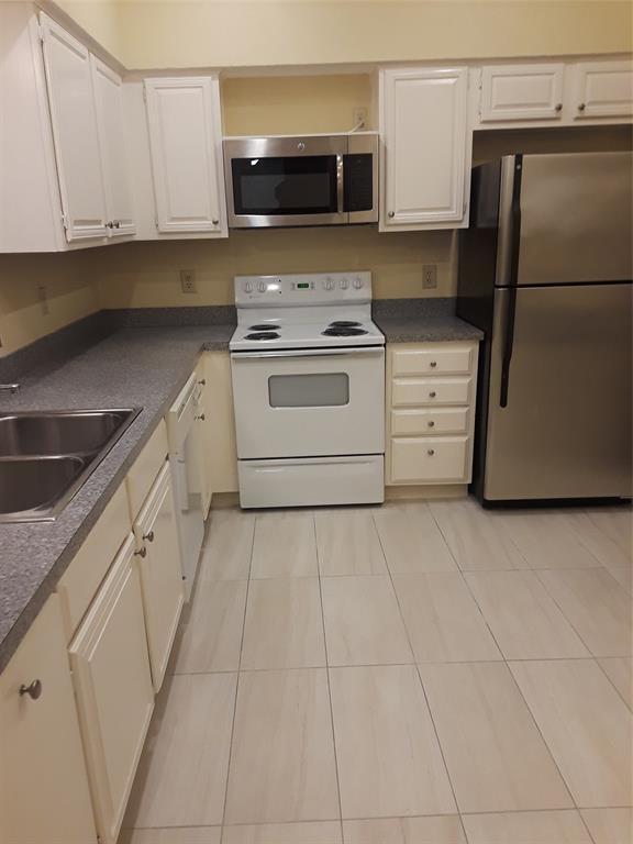 Foto del edificio - 8555 Fair Oaks Crossing