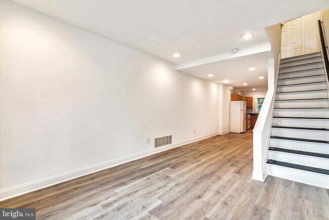 Foto del edificio - 2072 E Cambria St
