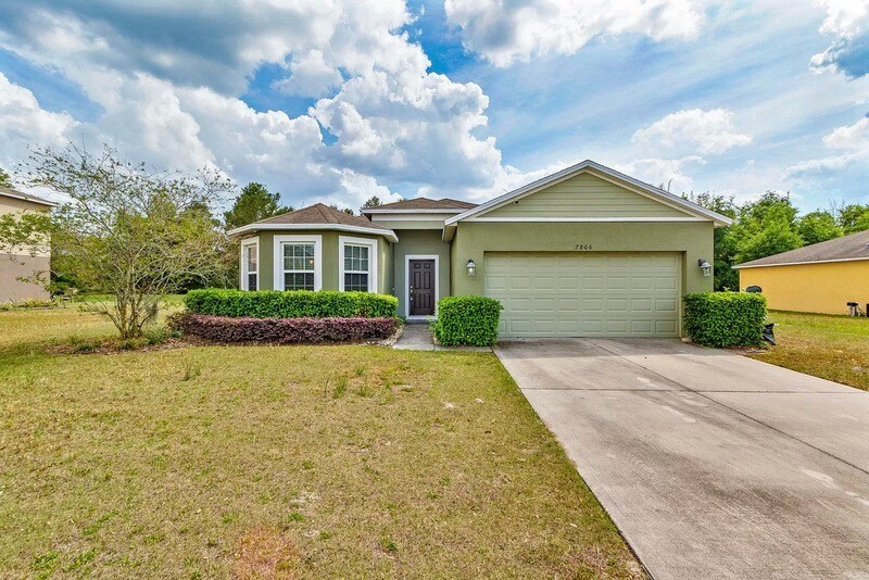 Foto principal - 7806 Tanbier Dr